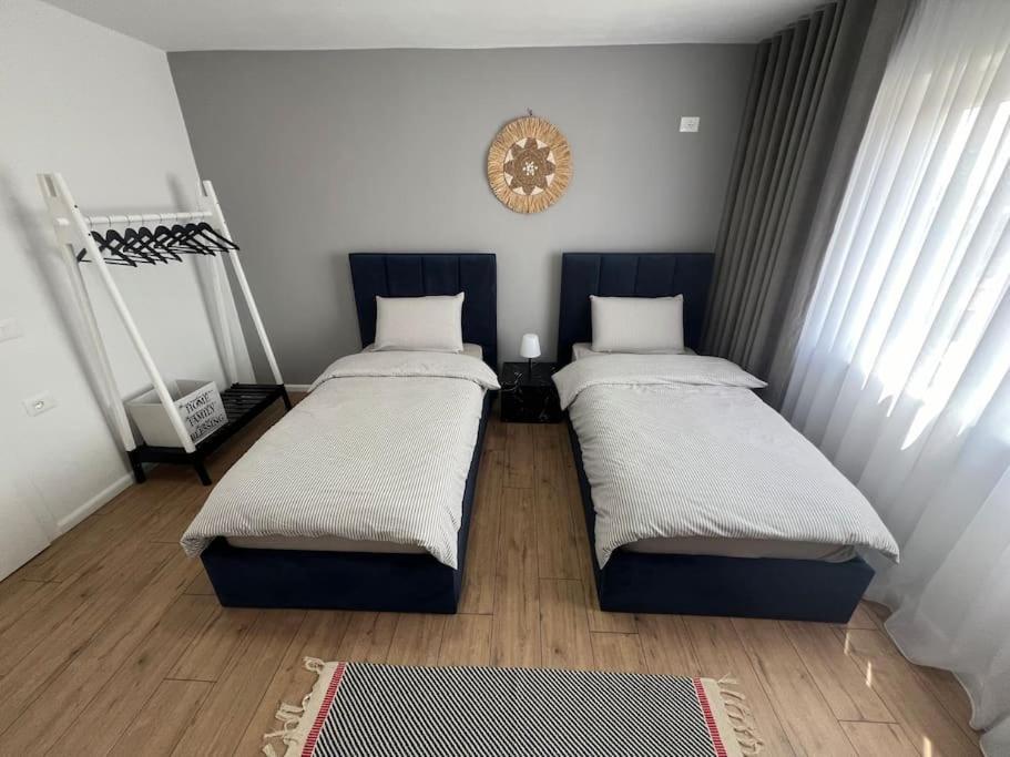 Modern Apt Near City Centre Shkodër Buitenkant foto