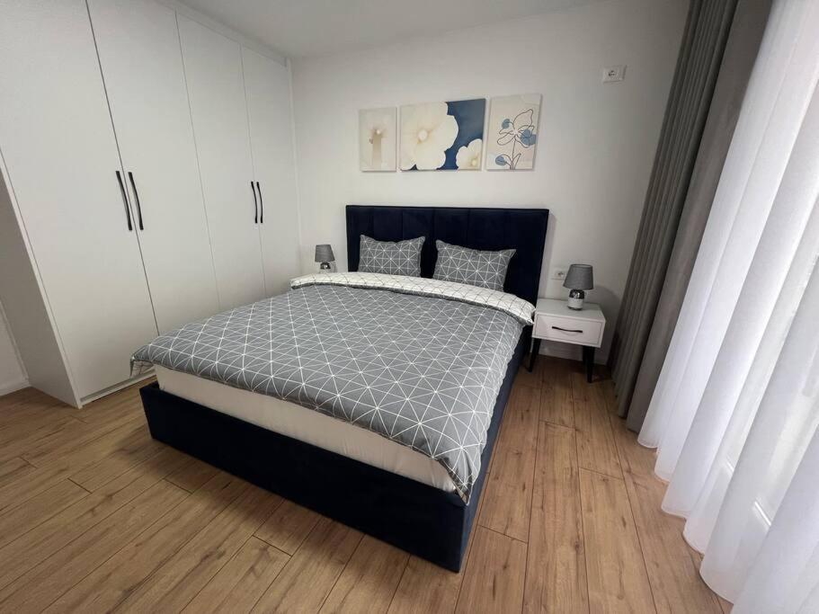 Modern Apt Near City Centre Shkodër Buitenkant foto