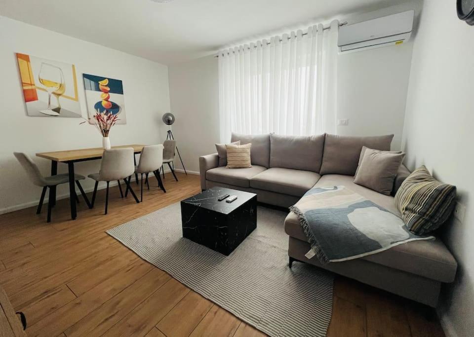 Modern Apt Near City Centre Shkodër Buitenkant foto